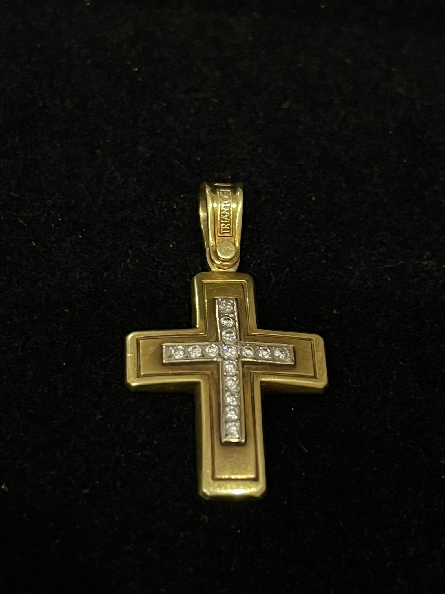 Златен кръст с камъни